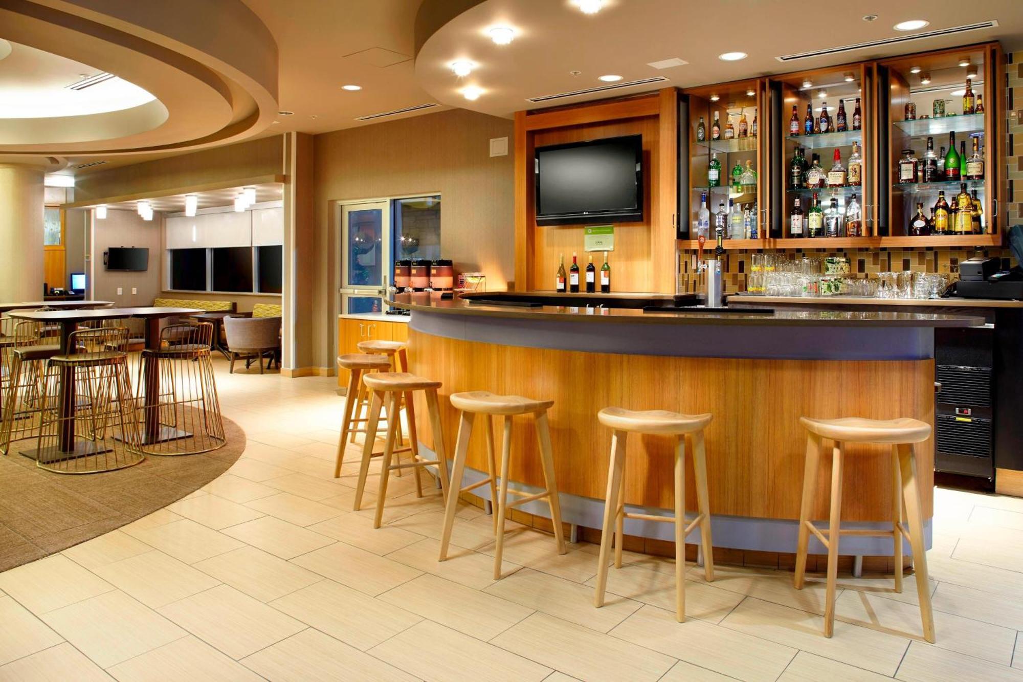 Springhill Suites By Marriott Chicago Waukegan/Gurnee Екстериор снимка