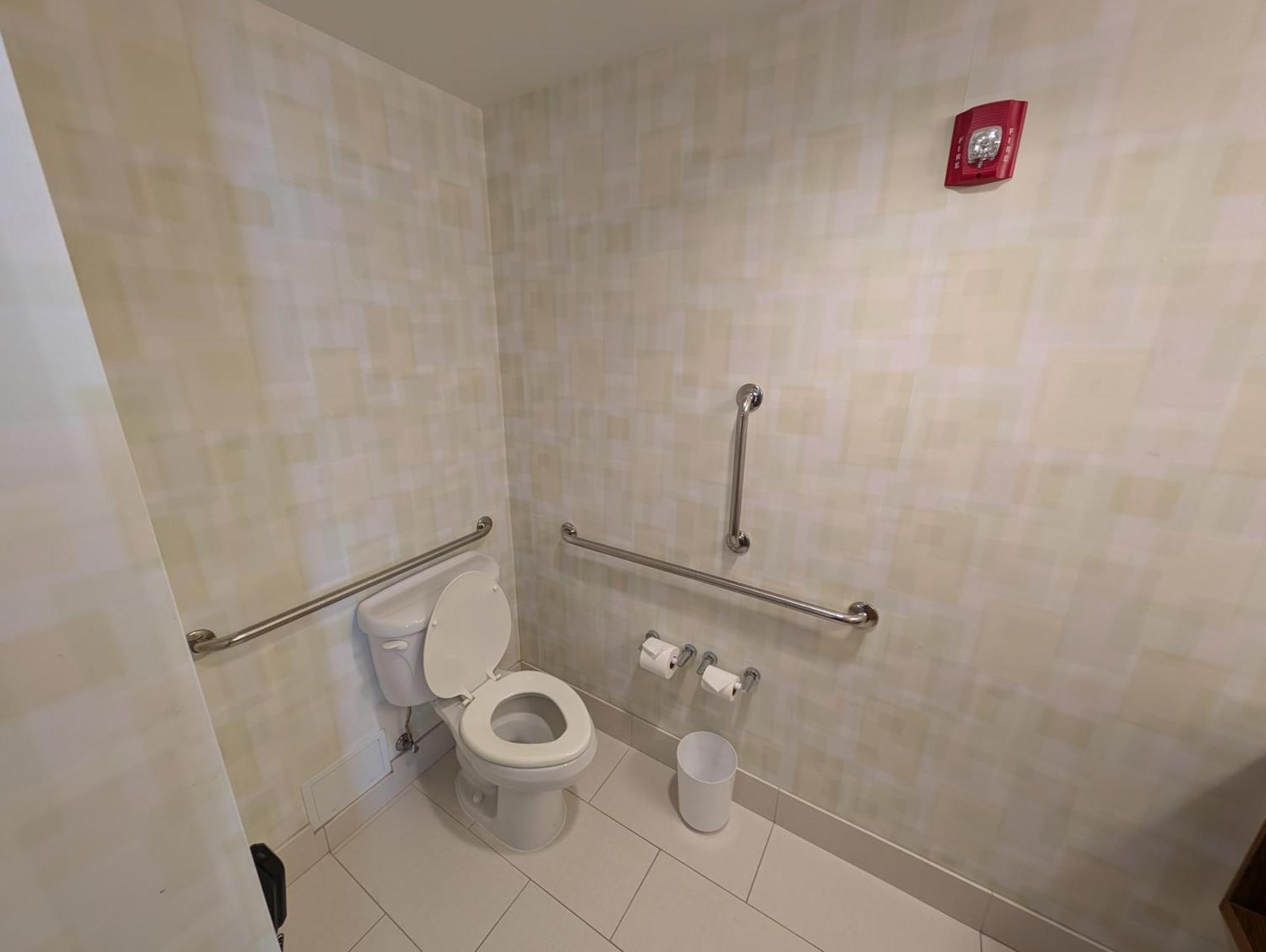 Springhill Suites By Marriott Chicago Waukegan/Gurnee Екстериор снимка