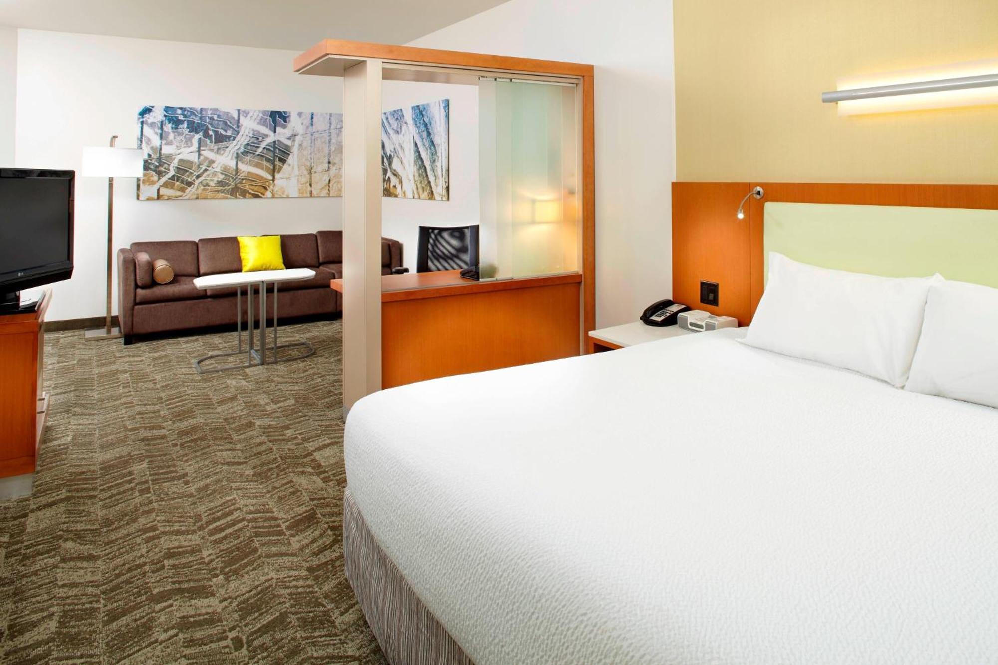 Springhill Suites By Marriott Chicago Waukegan/Gurnee Екстериор снимка